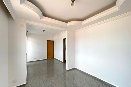 Sala de apartamento à venda com 3 quartos, 90m² em Sagrada Família, Belo Horizonte