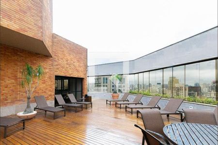 Apartamento à venda com 84m², 2 quartos e 2 vagasÁrea comum - Piscina