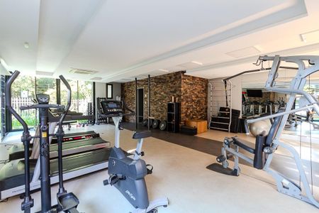 Apartamento para alugar com 163m², 3 quartos e 3 vagas Apartamento para alugar com 163m², 3 quartos e 3 vagasAcademia