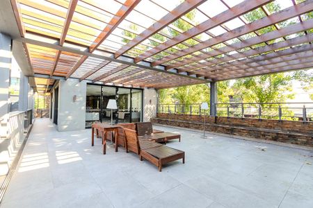 Apartamento para alugar com 163m², 3 quartos e 3 vagas Apartamento para alugar com 163m², 3 quartos e 3 vagasÁrea comum - Salão de festas