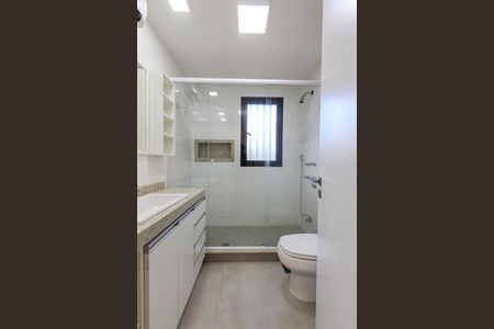 Apartamento para alugar com 163m², 3 quartos e 3 vagas Apartamento para alugar com 163m², 3 quartos e 3 vagasBanheiro Suíte 2