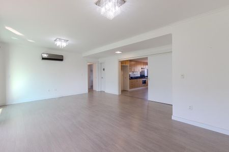 Apartamento para alugar com 163m², 3 quartos e 3 vagas Apartamento para alugar com 163m², 3 quartos e 3 vagasSala