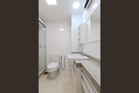 Apartamento para alugar com 163m², 3 quartos e 3 vagas Apartamento para alugar com 163m², 3 quartos e 3 vagasBanheiro Suíte 3