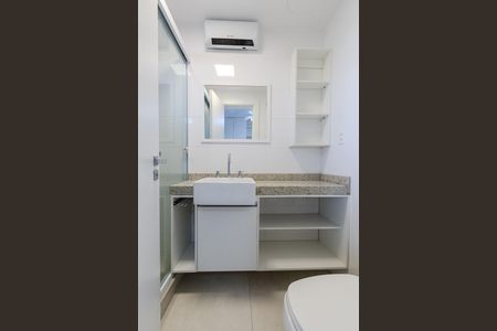 Apartamento para alugar com 163m², 3 quartos e 3 vagas Apartamento para alugar com 163m², 3 quartos e 3 vagasBanheiro Suíte 1