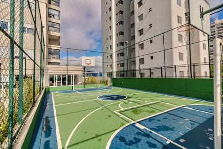 Apartamento à venda com 68m², 2 quartos e 1 vagaÁrea comum