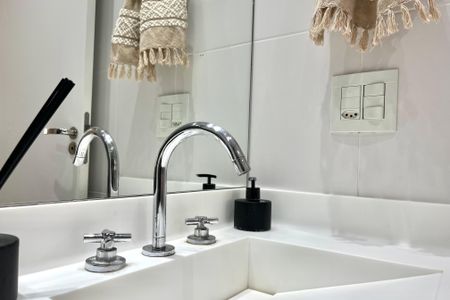 Apartamento à venda com 68m², 2 quartos e 1 vagaBanheiro Corredor