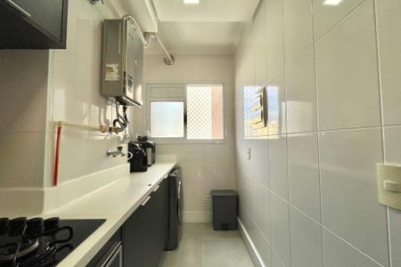Apartamento à venda com 68m², 2 quartos e 1 vagaÁrea de Serviço