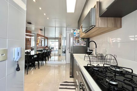 Apartamento à venda com 68m², 2 quartos e 1 vagaCozinha