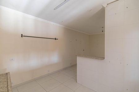 Casa para alugar com 55m², 1 quarto e 1 vagaSala e Cozinha