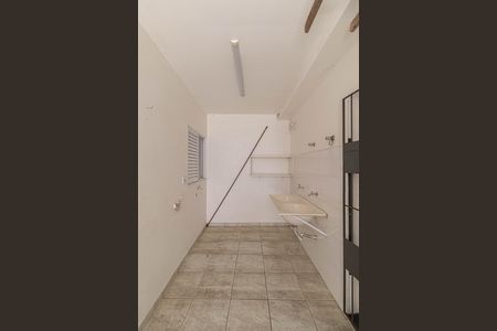 Casa para alugar com 55m², 1 quarto e 1 vagaÁrea de Serviço