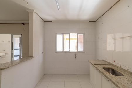 Casa para alugar com 55m², 1 quarto e 1 vagaSala e Cozinha