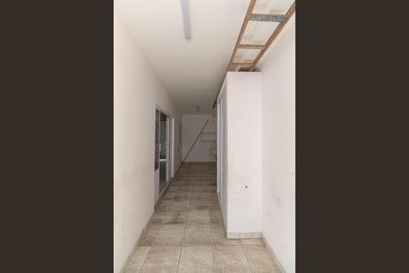 Casa para alugar com 55m², 1 quarto e 1 vagaÁrea de Serviço