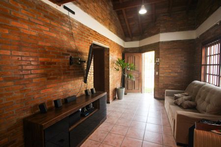 Casa à venda com 300m², 6 quartos e 2 vagas Casa à venda com 300m², 6 quartos e 2 vagasSala 1