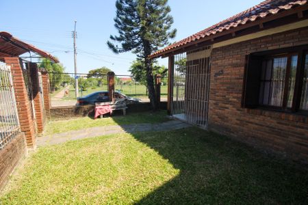 Casa à venda com 300m², 6 quartos e 2 vagas Casa à venda com 300m², 6 quartos e 2 vagasQuintal