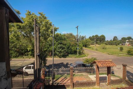 Casa à venda com 300m², 6 quartos e 2 vagas Casa à venda com 300m², 6 quartos e 2 vagasVista da Suíte 1