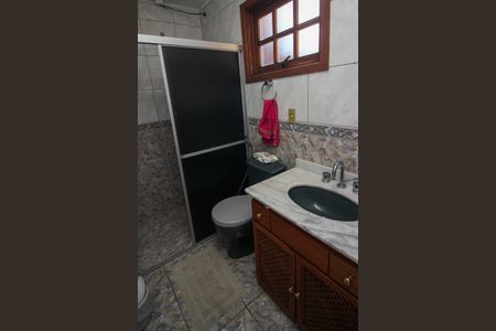 Casa à venda com 300m², 6 quartos e 2 vagas Casa à venda com 300m², 6 quartos e 2 vagasBanheiro da Suíte 1