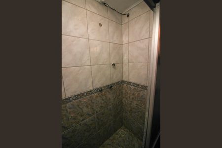 Casa à venda com 300m², 6 quartos e 2 vagas Casa à venda com 300m², 6 quartos e 2 vagasBanheiro da Suíte 1