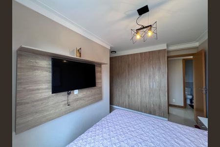 Apartamento à venda com 84m², 3 quartos e 1 vaga Apartamento à venda com 84m², 3 quartos e 1 vagaSuíte