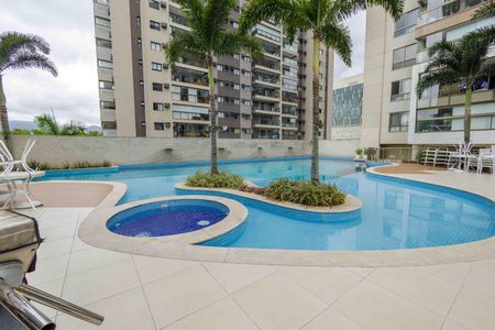 Apartamento à venda com 84m², 3 quartos e 1 vaga Apartamento à venda com 84m², 3 quartos e 1 vagaÁrea comum