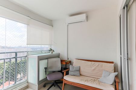 Apartamento à venda com 76m², 3 quartos e 2 vagasVaranda