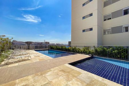 Apartamento à venda com 76m², 3 quartos e 2 vagasÁrea comum - Piscina