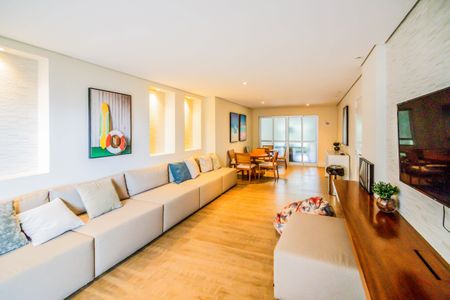 Apartamento à venda com 76m², 3 quartos e 2 vagasÁrea comum - Salão de festas