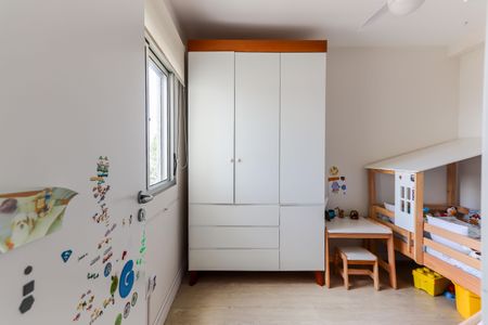 Apartamento à venda com 76m², 3 quartos e 2 vagasQuarto 2