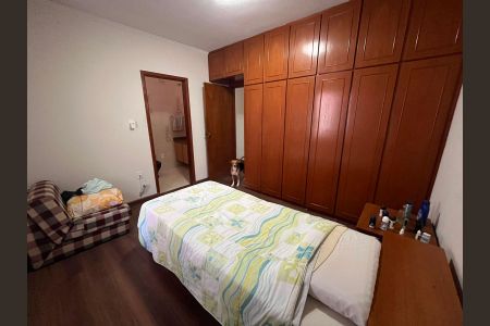 Casa à venda com 367m², 3 quartos e 5 vagas