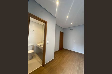 Casa à venda com 3 quartos, 120m² em Vila Gumercindo, São Paulo