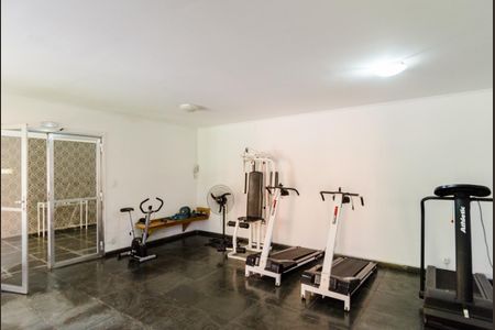 Apartamento à venda com 82m², 2 quartos e 1 vagaÁrea comum - Academia