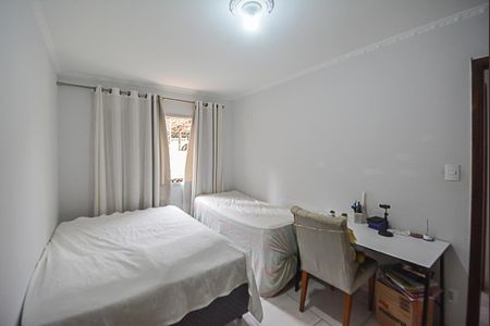 Apartamento à venda com 82m², 2 quartos e 1 vagaQuarto 2