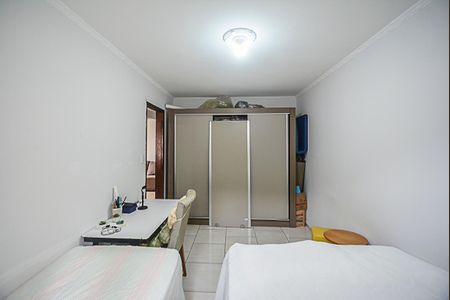 Apartamento à venda com 82m², 2 quartos e 1 vagaQuarto 2