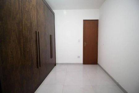 Casa à venda com 4 quartos, 170m² em Vila Aricanduva, São Paulo