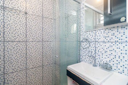 Banheiro de apartamento para alugar com 1 quarto, 31m² em Centro Histórico, Porto Alegre