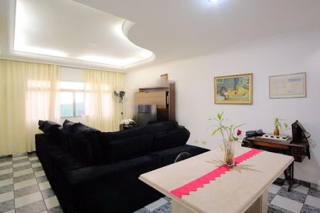 Casa à venda com 4 quartos, 250m² em Vila Aricanduva, São Paulo