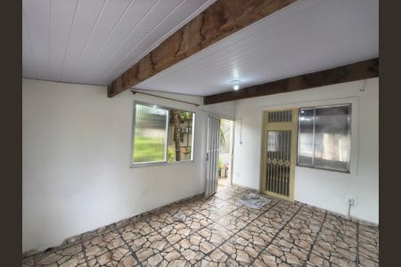 Casa para alugar com 60m², 2 quartos e sem vaga Casa para alugar com 60m², 2 quartos e sem vagaSala