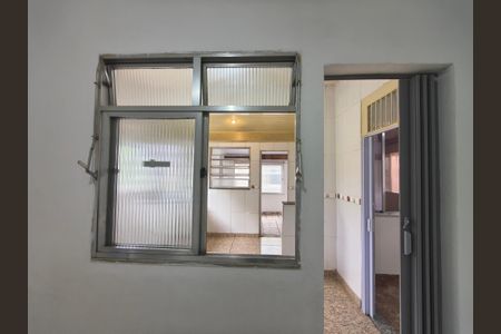 Casa para alugar com 60m², 2 quartos e sem vaga Casa para alugar com 60m², 2 quartos e sem vagaJanela - Quarto 2 Suite