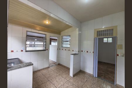 Casa para alugar com 60m², 2 quartos e sem vaga Casa para alugar com 60m², 2 quartos e sem vagaCozinha