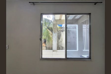 Casa para alugar com 60m², 2 quartos e sem vaga Casa para alugar com 60m², 2 quartos e sem vagaJanela - Quarto 1