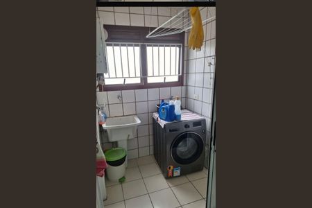 Apartamento para alugar com 110m², 3 quartos e 2 vagasÁrea de Serviço 