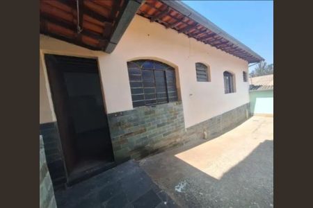 Casa para alugar com 108m², 3 quartos e 2 vagas