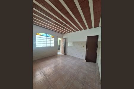 Casa para alugar com 3 quartos, 108m² em Caieiras, Vespasiano