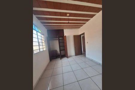 Casa para alugar com 3 quartos, 108m² em Caieiras, Vespasiano