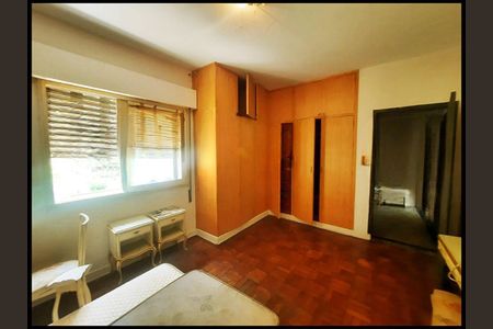 Casa à venda com 3 quartos, 310m² em Vila Mariana, São Paulo