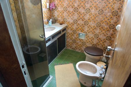 Apartamento à venda com 90m², 3 quartos e 1 vaga Apartamento à venda com 90m², 3 quartos e 1 vagaBanheiro Social