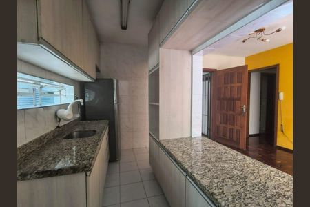 Cozinha  de apartamento para alugar com 2 quartos, 68m² em Nonoai, Porto Alegre