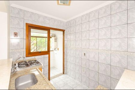 Cozinha de apartamento para alugar com 3 quartos, 200m² em Jardim Itu, Porto Alegre