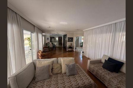 Casa à venda com 5 quartos, 446m² em Interlagos, São Paulo