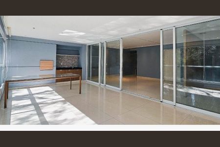 Apartamento à venda com 222m², 3 quartos e 4 vagas
