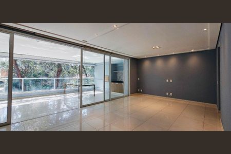 Apartamento à venda com 222m², 3 quartos e 4 vagas